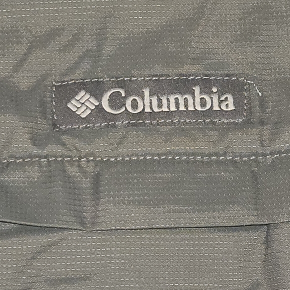 Columbia Boy's Two-Tone Performance Jacket Size Large Color Black & Grey - Picture 4 of 5
